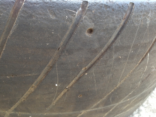 ขายยางสลิคแกะดอก เหลือ 80\%