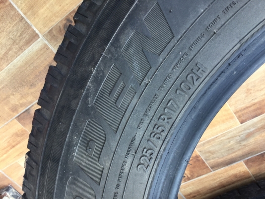 ขายยาง ขายยางถูกๆ ครับ ซื้อมาผิดเสป็กใส่รถไม่ได้ใหญ่เกิน