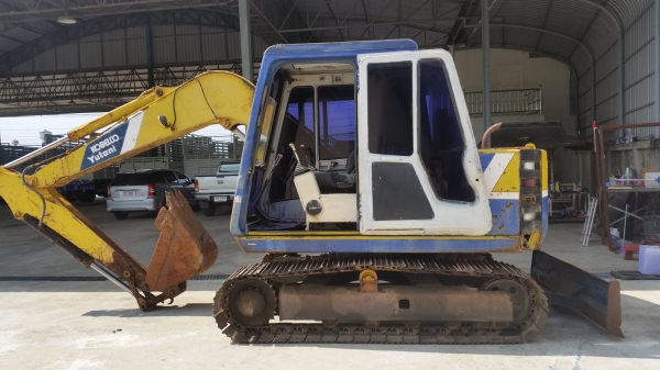 ขายเครื่องจักรกลหนัก