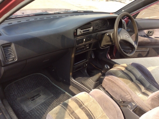 ขายรถโตโยต้า โคโรลล่า AE92 ปี91เครื่องเดิม 1.6 เกียร์ธรรมดา เพาเวอร์ กระจกไฟฟ้า ภายในเบะสวยเดิมๆแอร์วิทยุCD ตัวถังเดิมๆสียังสวยไม่ผุ เครื่องดีช่วงล่างใช้ได้ รถขับดีครับ ขายด่วน