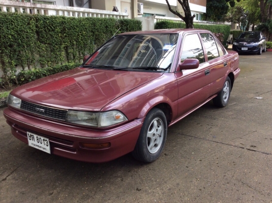 ขายรถโตโยต้า โคโรลล่า AE92 ปี91เครื่องเดิม 1.6 เกียร์ธรรมดา เพาเวอร์ กระจกไฟฟ้า ภายในเบะสวยเดิมๆแอร์วิทยุCD ตัวถังเดิมๆสียังสวยไม่ผุ เครื่องดีช่วงล่างใช้ได้ รถขับดีครับ ขายด่วน