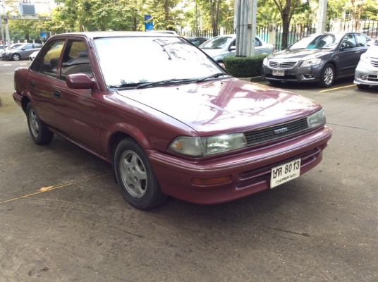 ขายรถโตโยต้า โคโรลล่า AE92 ปี91เครื่องเดิม 1.6 เกียร์ธรรมดา เพาเวอร์ กระจกไฟฟ้า ภายในเบะสวยเดิมๆแอร์วิทยุCD ตัวถังเดิมๆสียังสวยไม่ผุ เครื่องดีช่วงล่างใช้ได้ รถขับดีครับ ขายด่วน