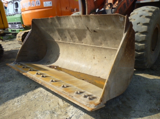 ขายรถตัก HITACHI LX130-7 ขายรถตัก HITACHI LX130-7