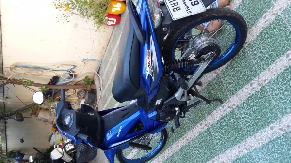 เวฟ 125X สตาทมือ