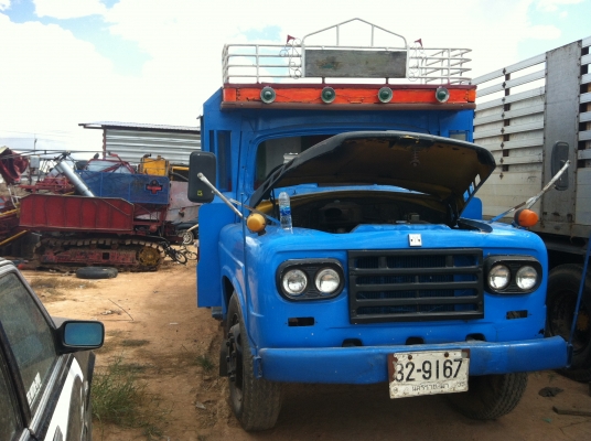 ขายรถเทเลอร์หกล้อหัวยาวเครื่อง TXราคา155000 บาท ขายรถเทเลอร์หกล้อหัวยาวเครื่อง TXราคา155000 บาท