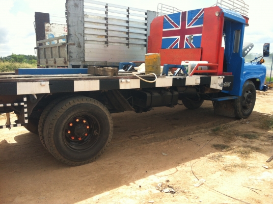 ขายรถเทเลอร์หกล้อหัวยาวเครื่อง TXราคา155000 บาท ขายรถเทเลอร์หกล้อหัวยาวเครื่อง TXราคา155000 บาท