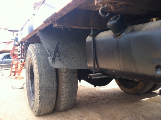 ขายรถเทเลอร์หกล้อหัวยาวเครื่อง TXราคา155000 บาท ขายรถเทเลอร์หกล้อหัวยาวเครื่อง TXราคา155000 บาท