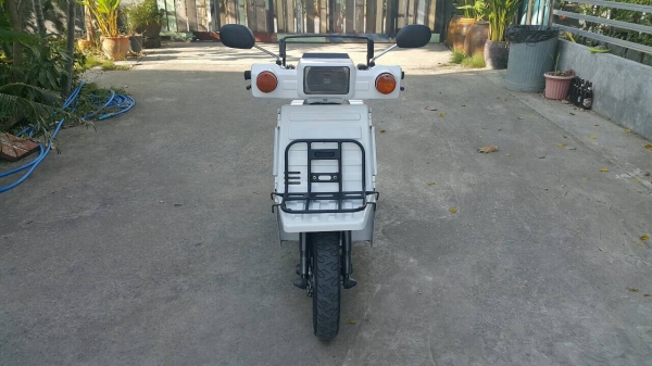 Honda gyro x50cc สตาร์ทมือ สีใหม่ Honda gyro x50cc สตาร์ทมือ สีใหม่