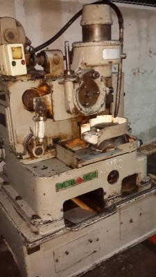 เครื่องตบเฟือง ญี่ปุ่น