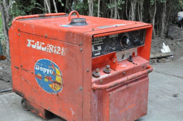 ขาย ตู้เชื่อมDENYO นำเข้าญี่ปุ่น ไม่เคยใช้งานในไทย ขาย 9,900 บาท