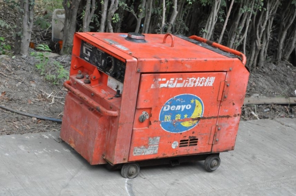 ขาย ตู้เชื่อมDENYO นำเข้าญี่ปุ่น ไม่เคยใช้งานในไทย ขาย 9,900 บาท