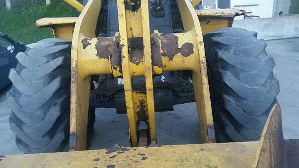 รถตักล้อยาง KOMATSU WA 380-5 รถตักล้อยาง KOMATSU WA 380-5