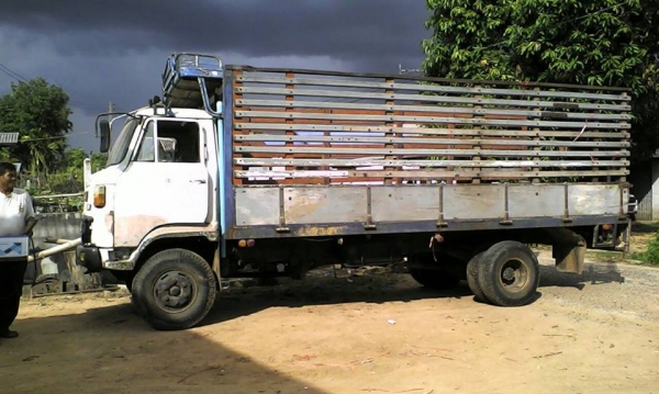 ขายรถ6ล้อ KM545 เครื่อง100แรง เฟืองท้ายใหญ่ สภาพพร้อมใช้งาน เอกสารพร้อมโอน สนใจโทร 090-8588220คุณนะ 093-3258446คุณบิว หรือเข้าดูสินค้าอื่นๆได้ที่ www.truck.in.th/498 หรือเพจFacebook ณรงค์ ซื้อขายรถมือสอง (เว็บไซต์ส่วนตัว) หรือFacebook ตลาดรถมือสอง คุณนะ