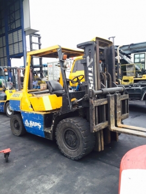 พรรคพวก...ฝากขายรถยก4ตัน TCM. ตามรูป รถพร้อมใช้