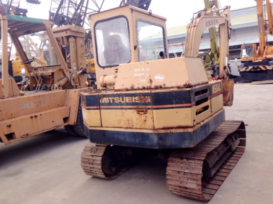 รถขุด Mitsubishi MS04M-2 นำเข้าจากญี่ปุ่น สนใจโทร. 080-6565422 (หนิง)