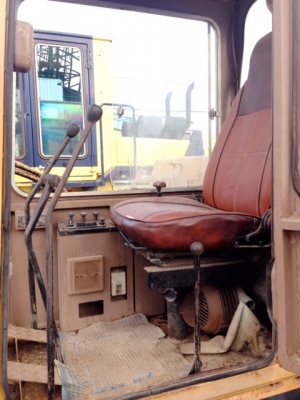 รถขุด Mitsubishi MS04M-2 นำเข้าจากญี่ปุ่น สนใจโทร. 080-6565422 (หนิง)