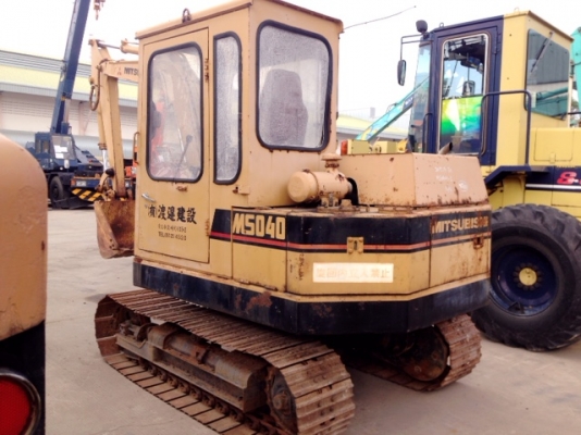 รถขุด Mitsubishi MS04M-2 นำเข้าจากญี่ปุ่น สนใจโทร. 080-6565422 (หนิง)