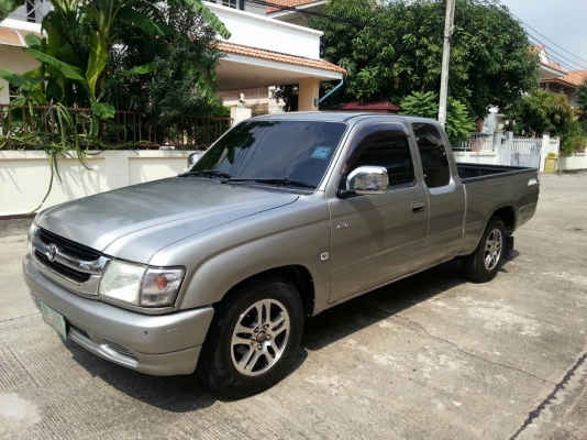 Toyota D4D ดีเซล 2.5E รถบ้านเดิมๆพร้อมใช้ทะเบียนสวย