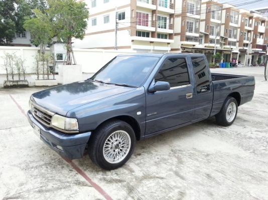 ISUZU มังกรทองดีเซล 2.5 SL คัชซีสวยๆมีพาวเวอร์ขายพร้อมใช้ทะเบียนเลขสวย