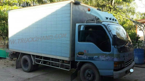 รถบรรทุก 6 ล้อ ตู้แห้ง ISUZU NPR รุ่น NPR66LX5T ปีจดทะเบียน 2539