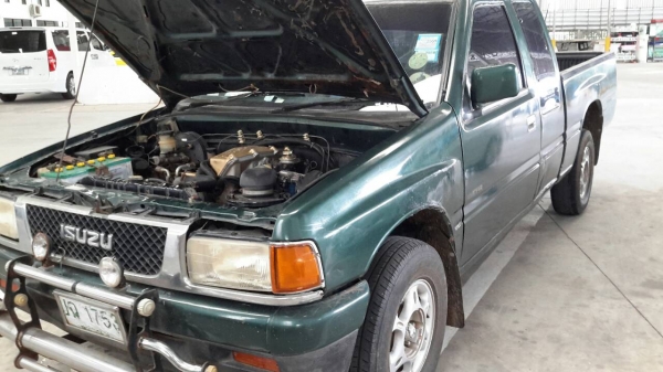 ขายรถISUZUมังกร จดทะเบียนปี38 มีแม๊คไลเนอ ล้อแม๊ค ไม่เวอร์ เครื่องมีอ่อน ทะเบียนไม่ขาด ขายตามสภาพ