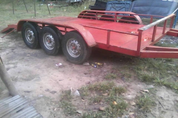 ขายเทรลเลอร์ลากจูง สภาพพร้อมใช้งาน ราคา49,000 สนใจโทร 090-8588220คุณนะ 093-3258446คุณบิว หรือเข้าดูสินค้าอื่นๆได้ที่ www.truck.in.th/498 หรือเพจFacebook ณรงค์ ซื้อขายรถมือสอง (เว็บไซต์ส่วนตัว) หรือFacebook ตลาดรถมือสอง คุณนะ