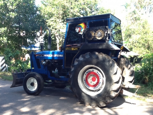 รถไถ่นาฟอร์ด 6610 แต่งสุดหล่อ แอร์เย็น เล่มพร้อม พร้อมใช้งาน เล่มติดมือ.....