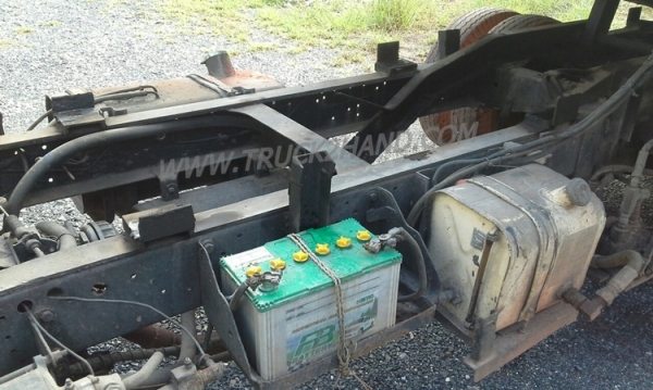 รถบรรทุก อิซูซุ สไลด์ 100 แรงม้า หัวเก๋งนอกสวยไม่ผุอุปกรณภายในครบ ปีจดทะเบียน 2526