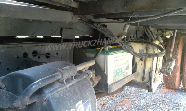 รถบรรทุก อิซูซุ สไลด์ 100 แรงม้า หัวเก๋งนอกสวยไม่ผุอุปกรณภายในครบ ปีจดทะเบียน 2526