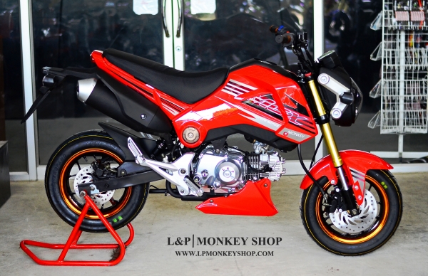 มังกี้ รุ่นใหม่ 2 คันเท่านั้น ใช้ฐานแบบจาก มังกี้ เป็นรุ่นล่าสุด เป็น ใบคุมขนส่ง เครื่อง 110 cc ราคา 35000 ลดเหลือ