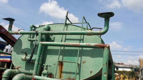 ขายด่วนรถสิบล้อHINOFM227เครือง220แรงรถน้ำ16000ลิตร