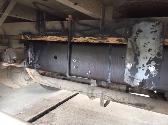 ขายHINO.Euro3.ซี่รี่ย์500. FC9JJLA เครื่องคอมมอนเรล.  175เเรงม้า.  เบรคทิฟฟี่ยาว 5.6เมตรตู้3บานปี2555(2012)สภาพสวยใครต้องการไม่ผิดหวังราคา990,000บาทจัดไฟเเนนได้ดูรถได้ที่เต็นท์รถ JJ.AUTOCAR 2 หลังวัดจันทราราม ติดถนนเพชรเกษมก.ม.ที่68.5 ฝั่งขาเข้านครปฐม-กรุ