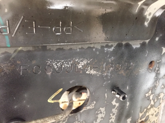 ขายHINO.Euro3.ซี่รี่ย์500. FC9JJLA เครื่องคอมมอนเรล.  175เเรงม้า.  เบรคทิฟฟี่ยาว 5.6เมตรตู้3บานปี2555(2012)สภาพสวยใครต้องการไม่ผิดหวังราคา990,000บาทจัดไฟเเนนได้ดูรถได้ที่เต็นท์รถ JJ.AUTOCAR 2 หลังวัดจันทราราม ติดถนนเพชรเกษมก.ม.ที่68.5 ฝั่งขาเข้านครปฐม-กรุ