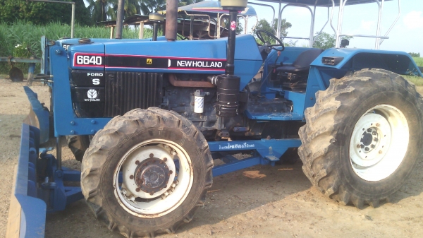 ขายรถไถFORD  6640   คานนิวฮอแลน  ปี97  สวยพร้อมใช้งาน