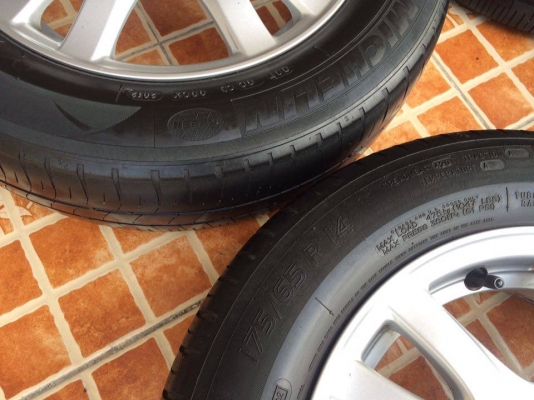 ขายล้อHONDA.Brio ขอบ14"4.100 ยางปี12 ขายถูกๆ ยกชุด3,200.฿