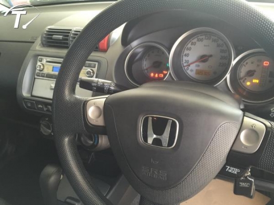 ่Jazz 04 ตัวท้อป AIRBAG ABS มือเดียว