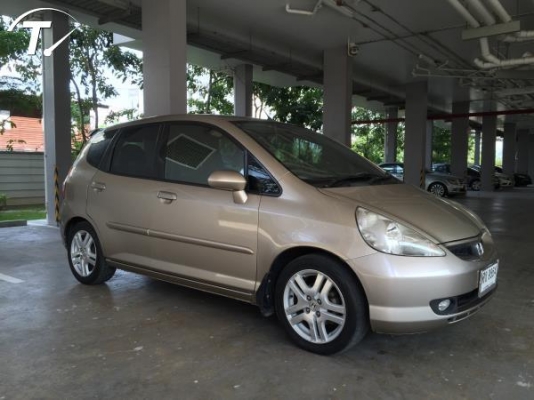 ่Jazz 04 ตัวท้อป AIRBAG ABS มือเดียว