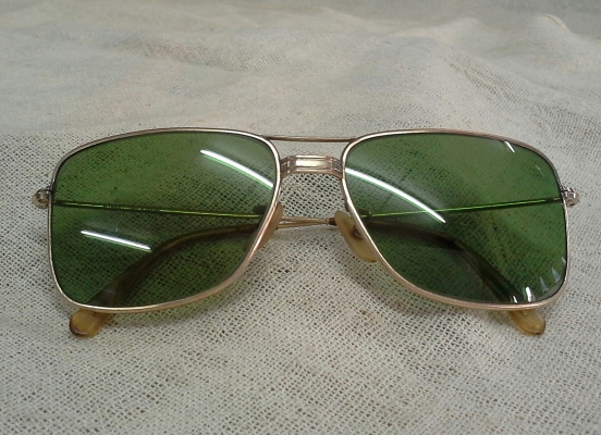 แว่นตาโกลด์ฟิลด์อังกฤษทศวรรษที่ 50  ALTAN G.F.