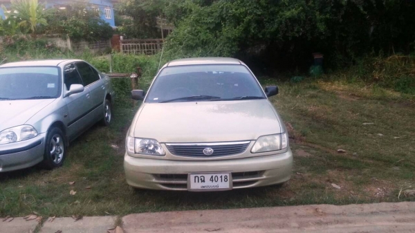 toyota soluna หยดน้ำ ออโต้ ปี 2000