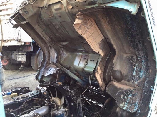 ขาย NKR110. ห้างแท้ เกียร์สั้น เครื่องดี คัสชีสวยตลอดเส้น.หัวเดิมบาง.   แอร์มี ยาง750-16  ยาว4.30 เอกสารพร้อมโอน ภาสี. 58 ราคา2380000ต่อรอง สนใจ0930693225