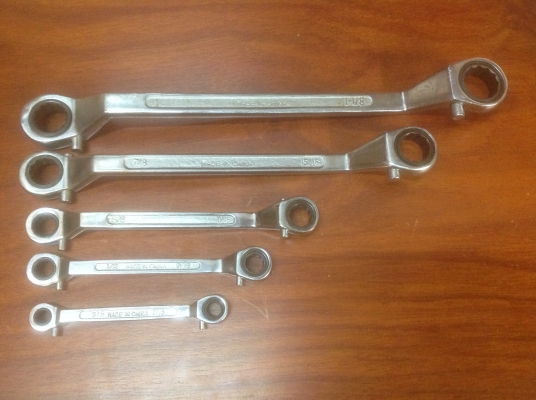 ขายประแจแหวนเป็นก๊อกแก๊กในตัว 12 เหลี่ยม สำหรับใช้งานหนัก ขนาด 3/8"-1 1/8" ตัวใหญ่ๆ หนาๆ หนักๆ