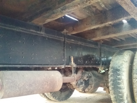 ขายด่วนสิบล้อJUMBOสองเพลาหางปลาปั้มลมพวงมาลัยเพาเวอร์ทะเบียนพร้อมจัดแนนท์ได้ราคาเบาๆโทร0843923995