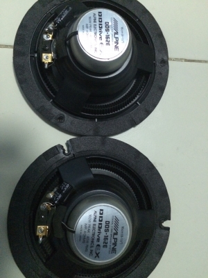 ลำโพงAlpine DOS-162E 2ทาง 6.5นิ้ว 160W โครงหล่อ แม่เหล็กนีโอ เสียงกลางแหลมชัด เบสนุ่ม Made in Japan มือ2 ญี่ปุ่น