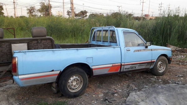 KB2500 สวยพร้อมใช้สภาพดีลุยงานได้เลย KB2500 สวยพร้อมใช้สภาพดีลุยงานได้เลย