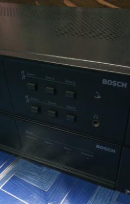 ชุดเครื่องขยายเสียง ยี่ห้อ Bosch พร้อมใมค์ สภาพดี เสียบสายใช้งานได้ทันครับ สนใจคุยรายละเอียดกันได้ครับ