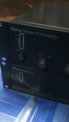 ชุดเครื่องขยายเสียง ยี่ห้อ Bosch พร้อมใมค์ สภาพดี เสียบสายใช้งานได้ทันครับ สนใจคุยรายละเอียดกันได้ครับ