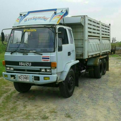 สิบล้อ อีซูซุ ร็อค FVM175 สโลส 2เพา ดั้มสามมิตร สภาพนางฟ้าสวยกริบเดิมทั้งคัน ทะเบียนพร้อมโอน สิบล้อ อีซูซุ ร็อค FVM175 สโลส 2เพา ดั้มสามมิตร สภาพนางฟ้าสวยกริบเดิมทั้งคัน ทะเบียนพร้อมโอน