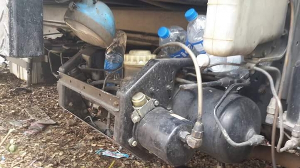 ขายรถบรรทุก6ล้อคอกช่วงยาว 6.5เมตร พร้อมใช้งาน