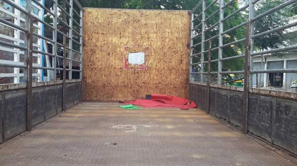 ขายรถบรรทุก6ล้อคอกช่วงยาว 6.5เมตร พร้อมใช้งาน