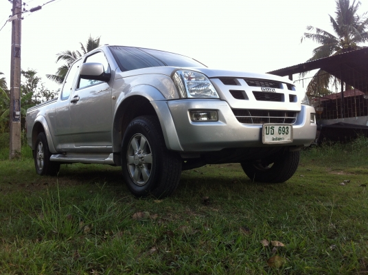 ISUZU - HI-LANDERรถบ้านสภาพเดิมๆทั้งคันพร้อมใช้ พร้อมโอน278000ราคาถูก